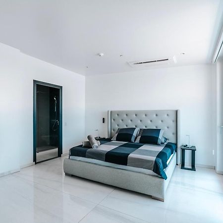 Gray Door Apartments - Adults Only Palm Beach Eksteriør bilde