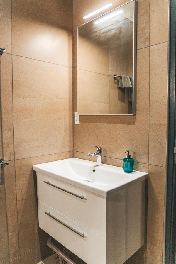 Gray Door Apartments - Adults Only Palm Beach Eksteriør bilde