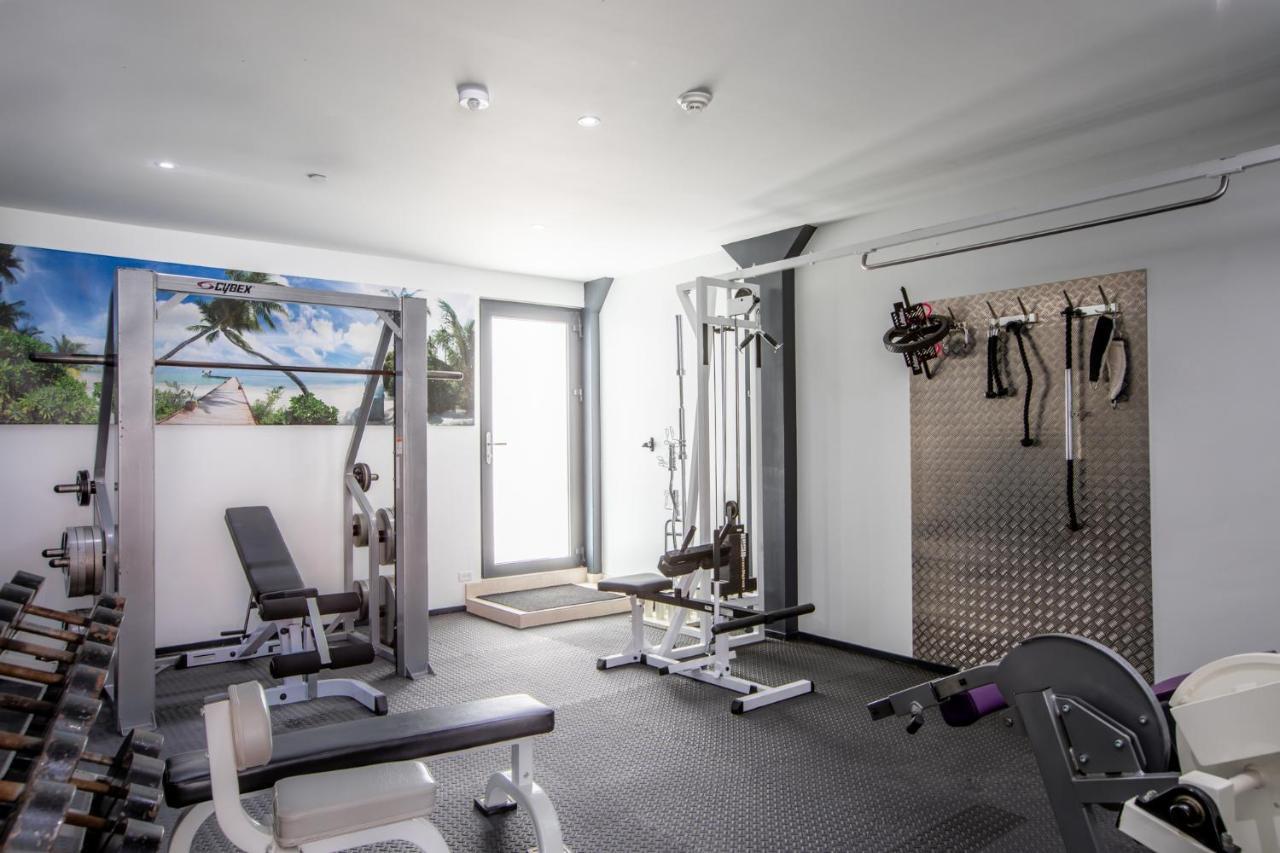 Gray Door Apartments - Adults Only Palm Beach Eksteriør bilde