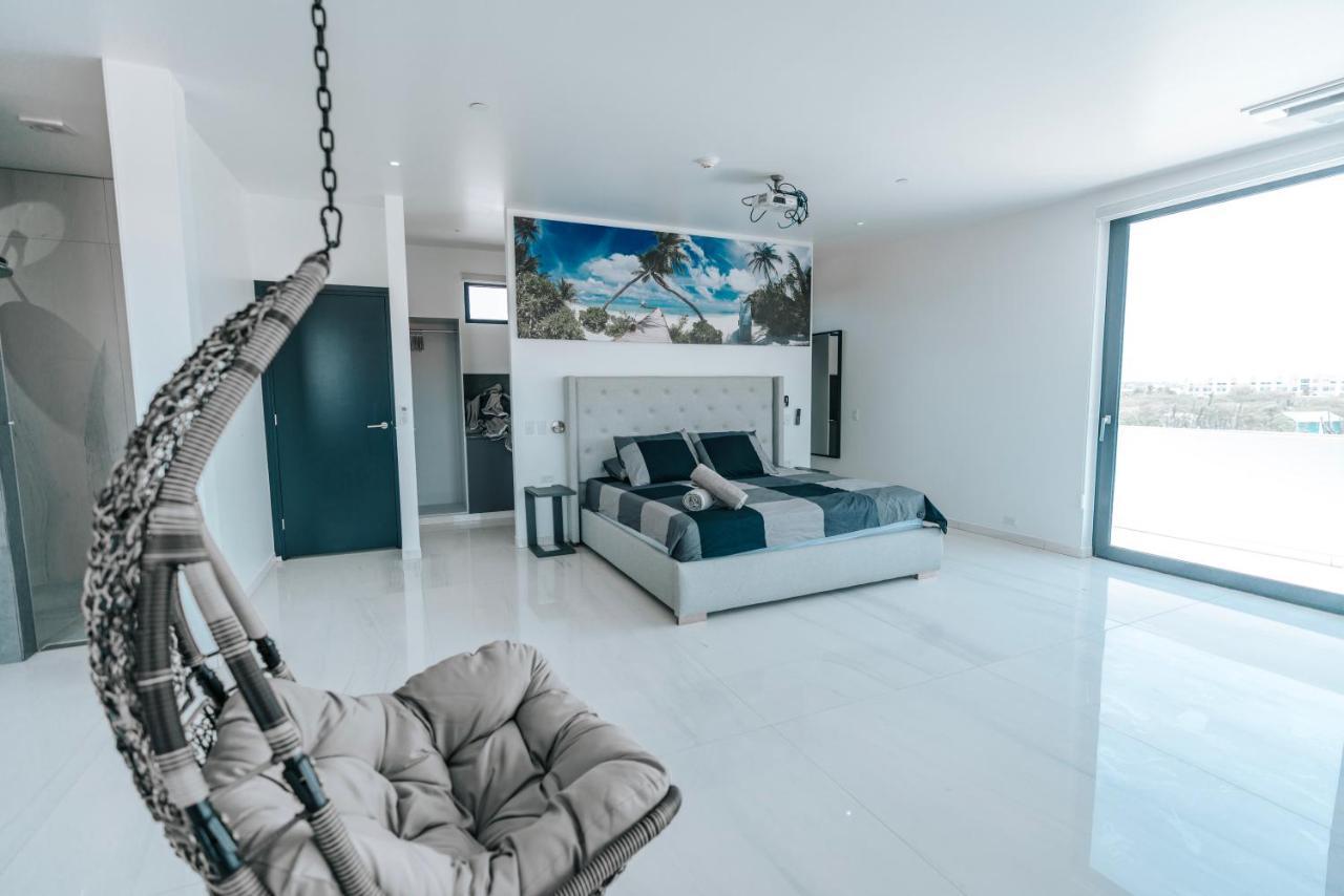 Gray Door Apartments - Adults Only Palm Beach Eksteriør bilde