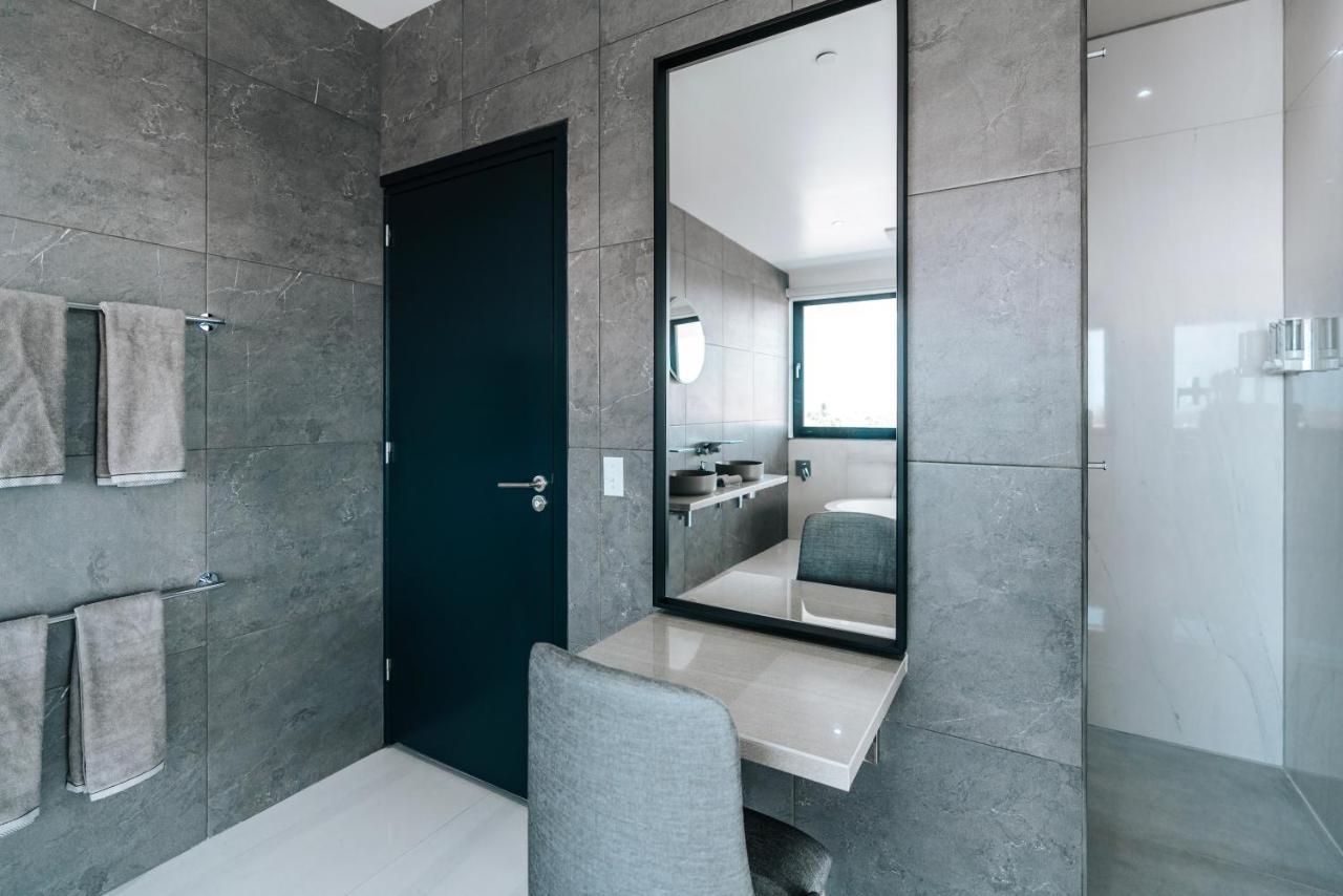 Gray Door Apartments - Adults Only Palm Beach Eksteriør bilde